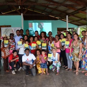 Fascículo 9 - Quilombo  do  Rosa  em  ato  de  lançamento
