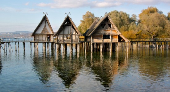 Pfahlbauten: as palafitas europeias