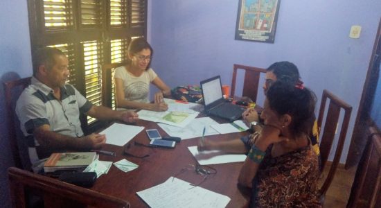 Reunião de trabalho para debater situações sociais de povos e comunidades tradicionais atingidos pela UHE de Tucuruí, por projetos de infraestrutura  e ações da Eletronorte em 40 anos no Rio Tocantins