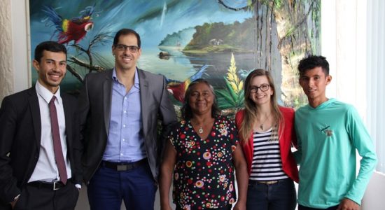 Articuladora dos Quilombolas de Barreirinha se reúne com Defensoria Pública do Amazonas