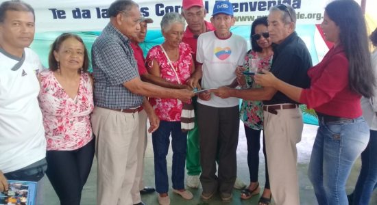 Boletim Informativo 3 - Pescadores Artesanais da Laguna de Unare lançado no Colégio Pio Ceballos, El Hatillo, município de San Juan de Capistrano, Venezuela Boletim Informativo 3 - Pescadores Artesanais da Laguna de Unare lançado no Colégio Pio Ceballos, El Hatillo, município de San Juan de Capistrano, Venezuela