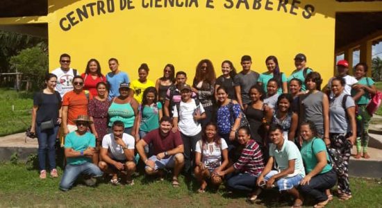 Centro de Ciência e Saberes em Pau Furado recebe visitantes e debate sobre programação do semestre e modos de cooperação