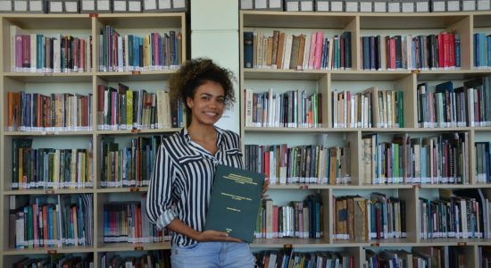 PESQUISADORA DEFENDE DISSERTAÇÃO DE MESTRADO SOBRE A TEMÁTICA "AMAZÔNIA QUILOMBOLA"