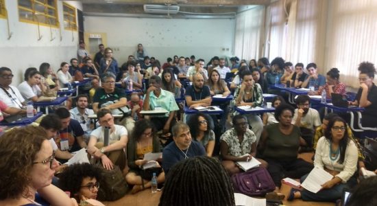 DIREITOS HUMANOS: O DIREITO DOS OUTROS E A AÇÃO DAS AGÊNCIAS INTERNACIONAIS